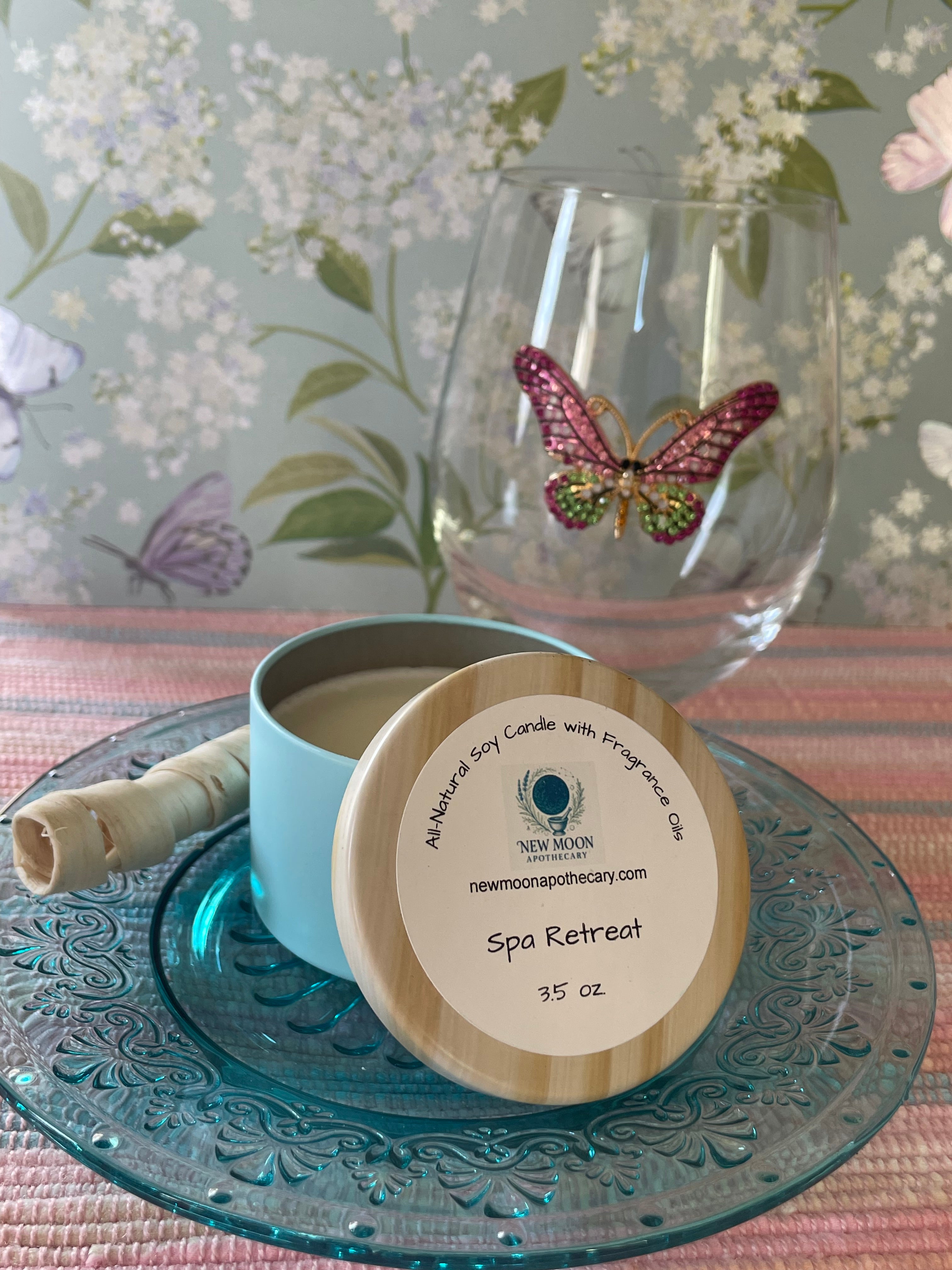 Spa Retreat botanical soy candle tin 3.5 oz – New Moon Apothecary